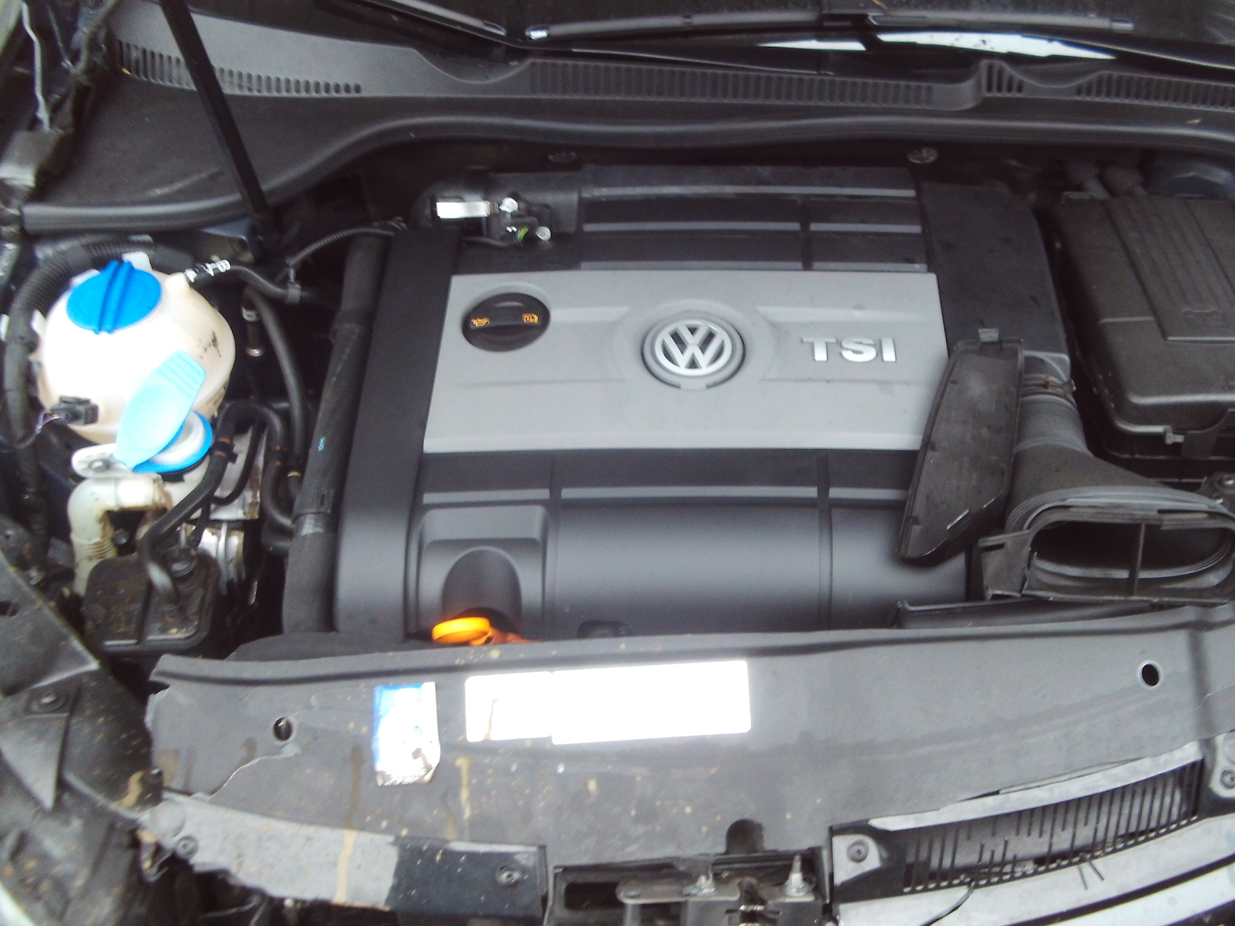 VWgolf6R_6.JPG