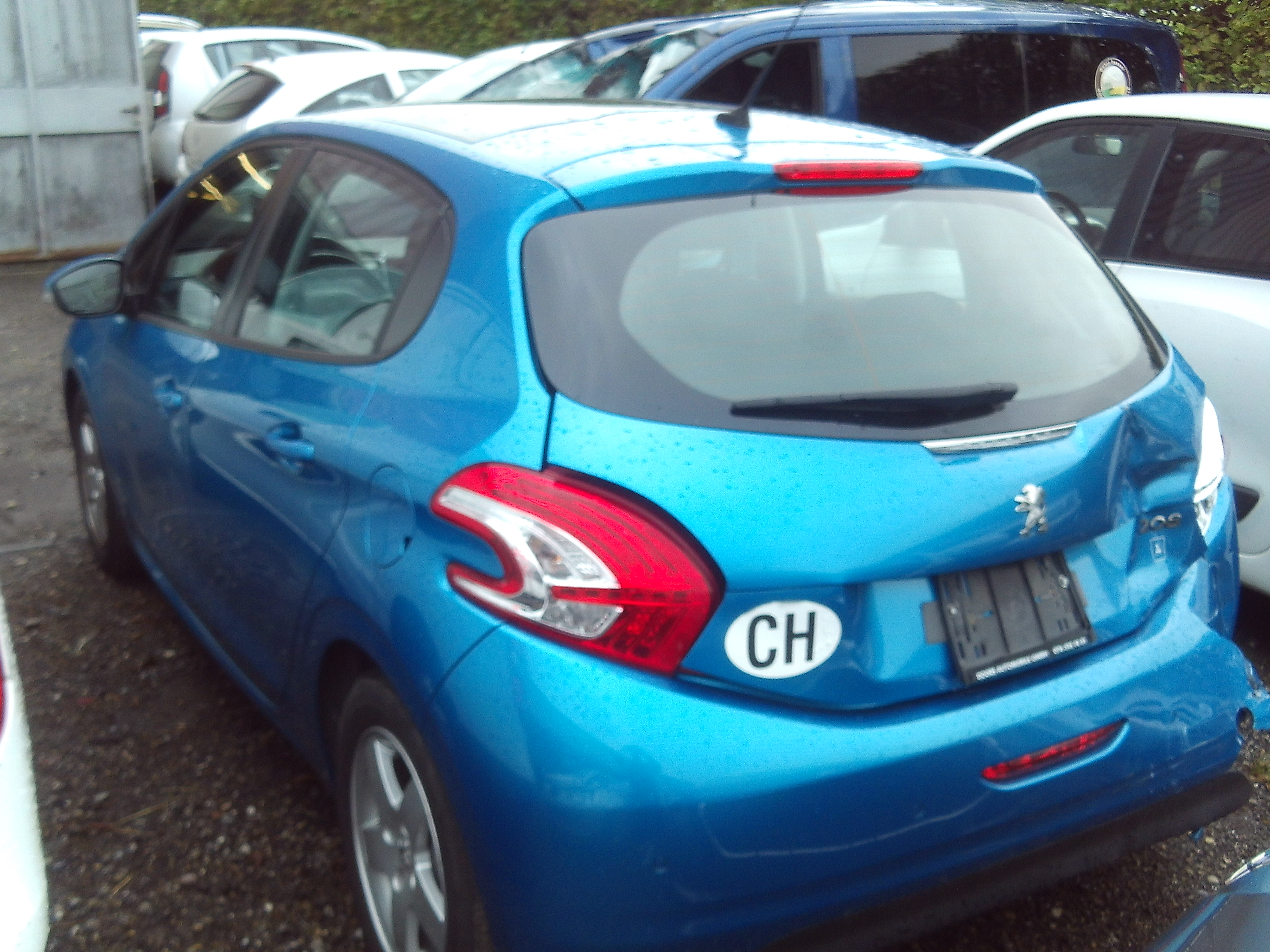 peugeot208blau_3.JPG