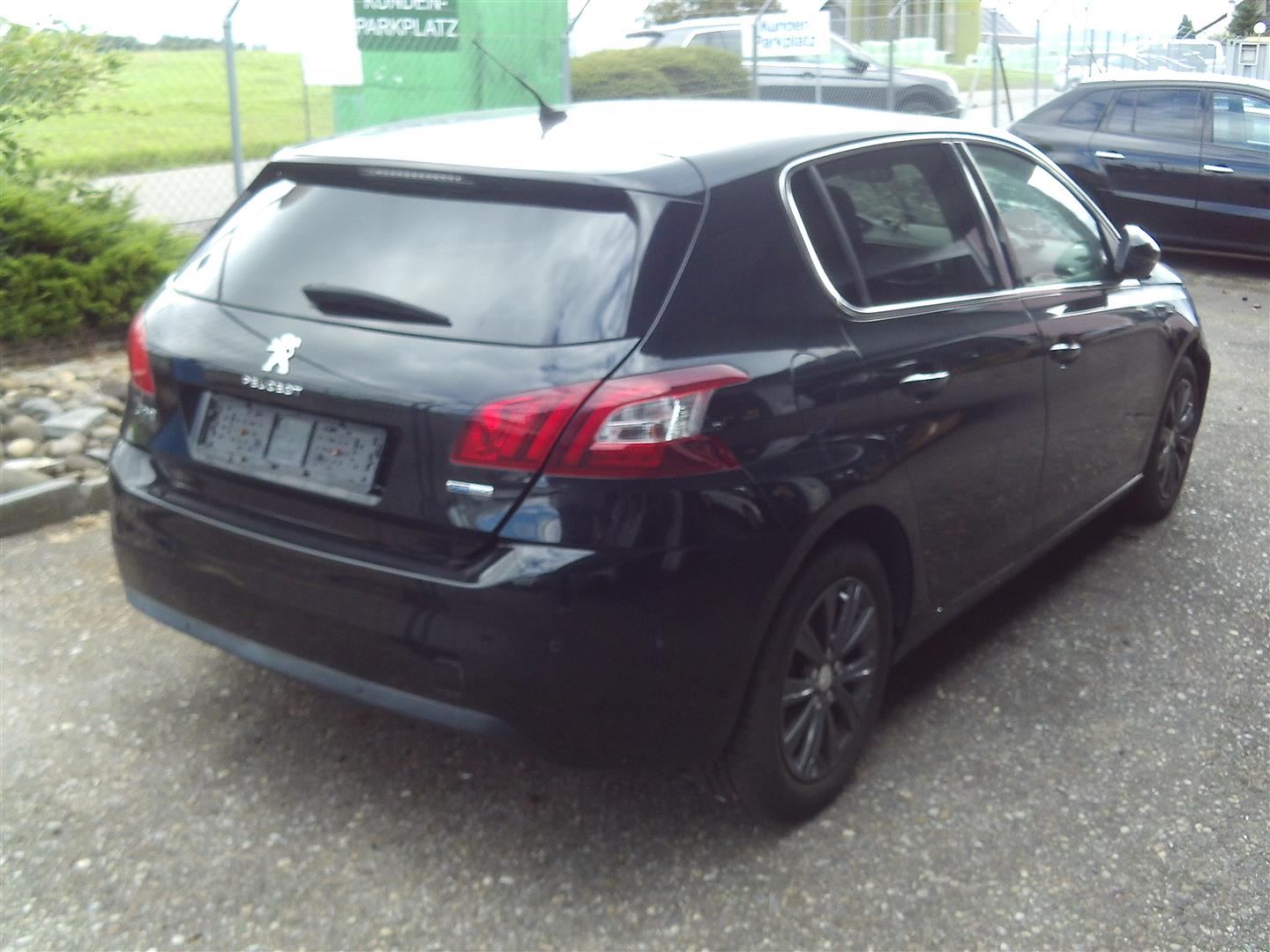peugeot308schwarz_2.JPG