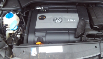 VWgolf6R_6.JPG