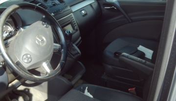 mercedesviano_4.JPG