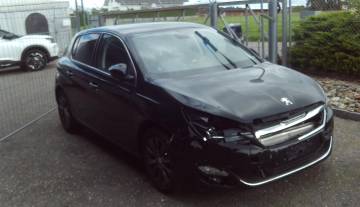 peugeot308schwarz_1.JPG