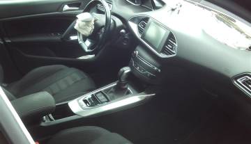peugeot308schwarz_3.JPG